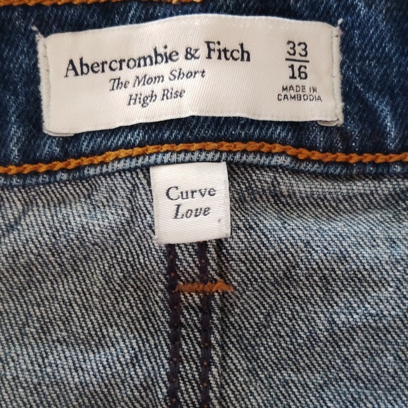 Abercrombie & Fitch Curve Love High Rise The Mom Short Size 33 - Picture 4 of 6